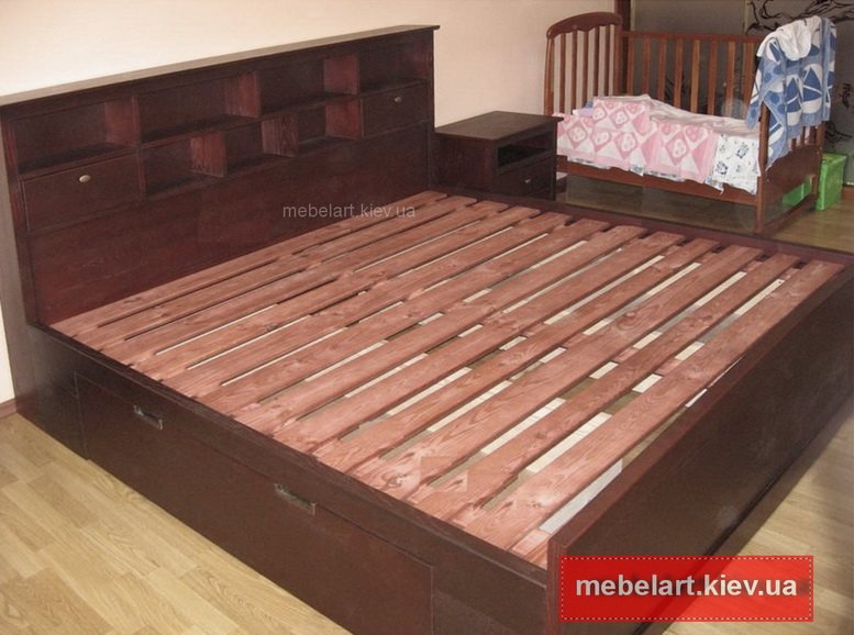 кровать из массива на заказ Вышгород