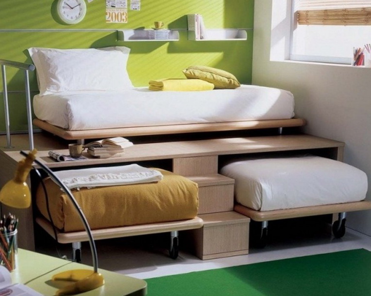 Маленькая комната для подростков совветы умная мебель