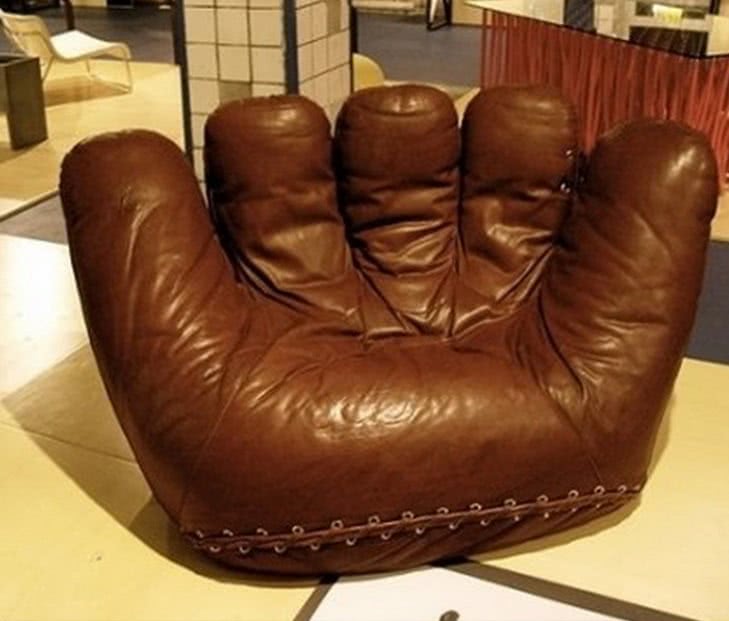 кресло бизбольная перчатка
