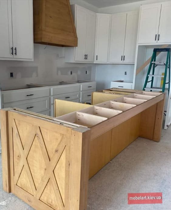 Вбудовані кухні на замовлення у Києві від виробника