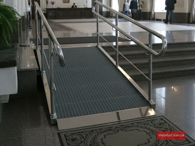 изготовить пандус в парадное Киев