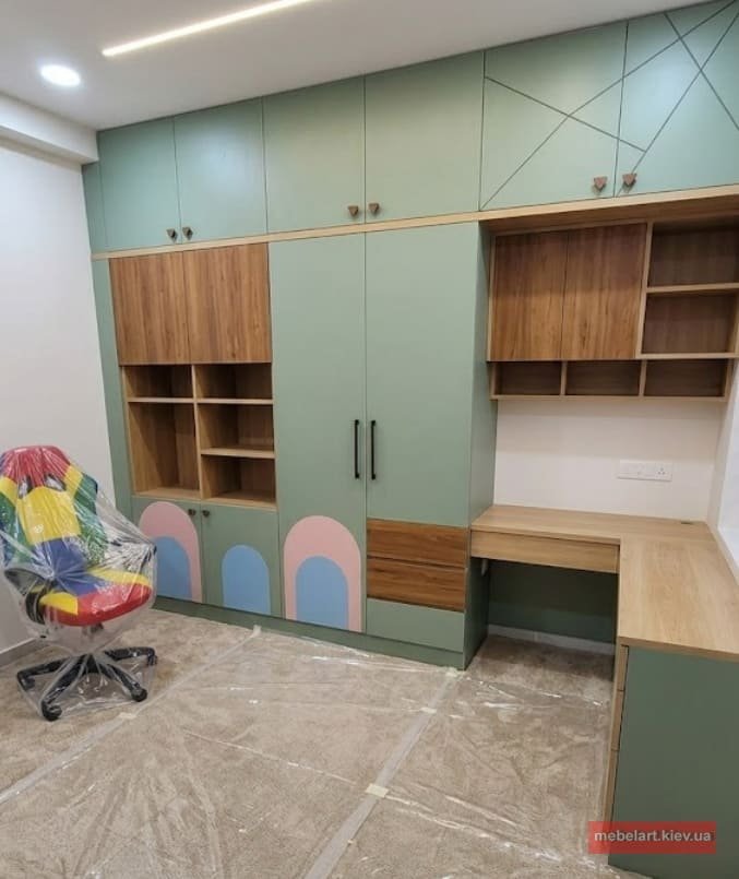Письмовий стіл Стіл для підлітка