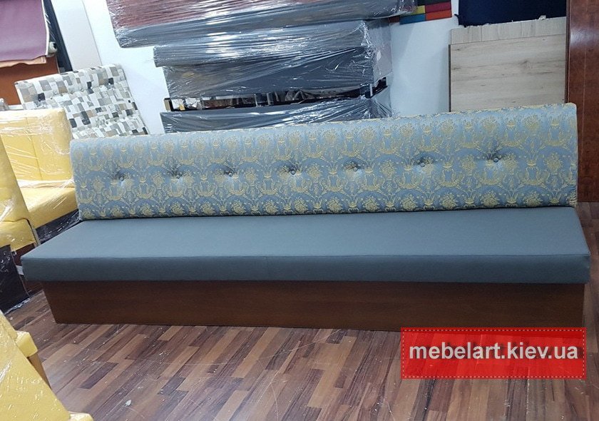 серый диван в перехмазерскую на заказ