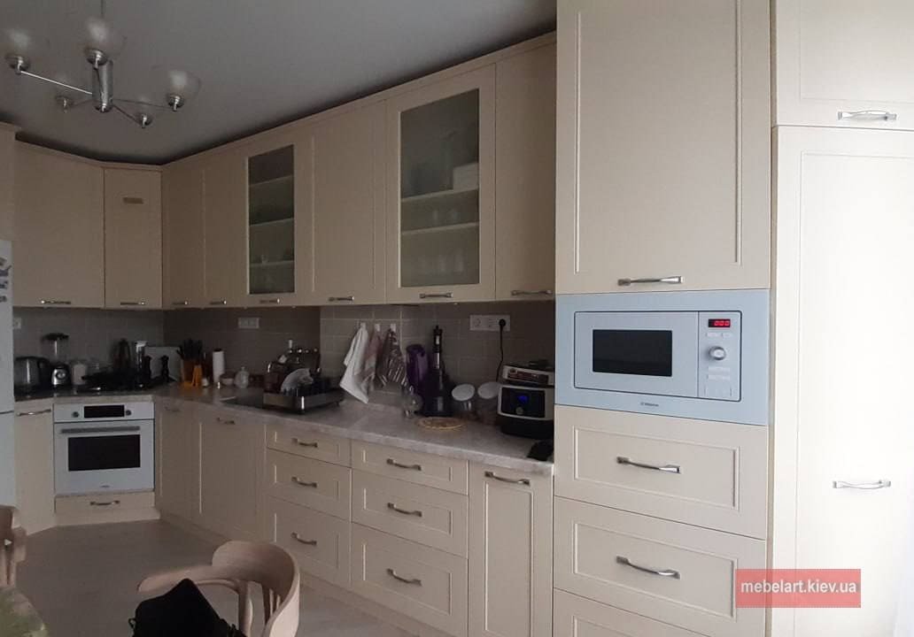 Замовити кутову кухню в сучасному стилі Виготовлення кутової кухні за розміром