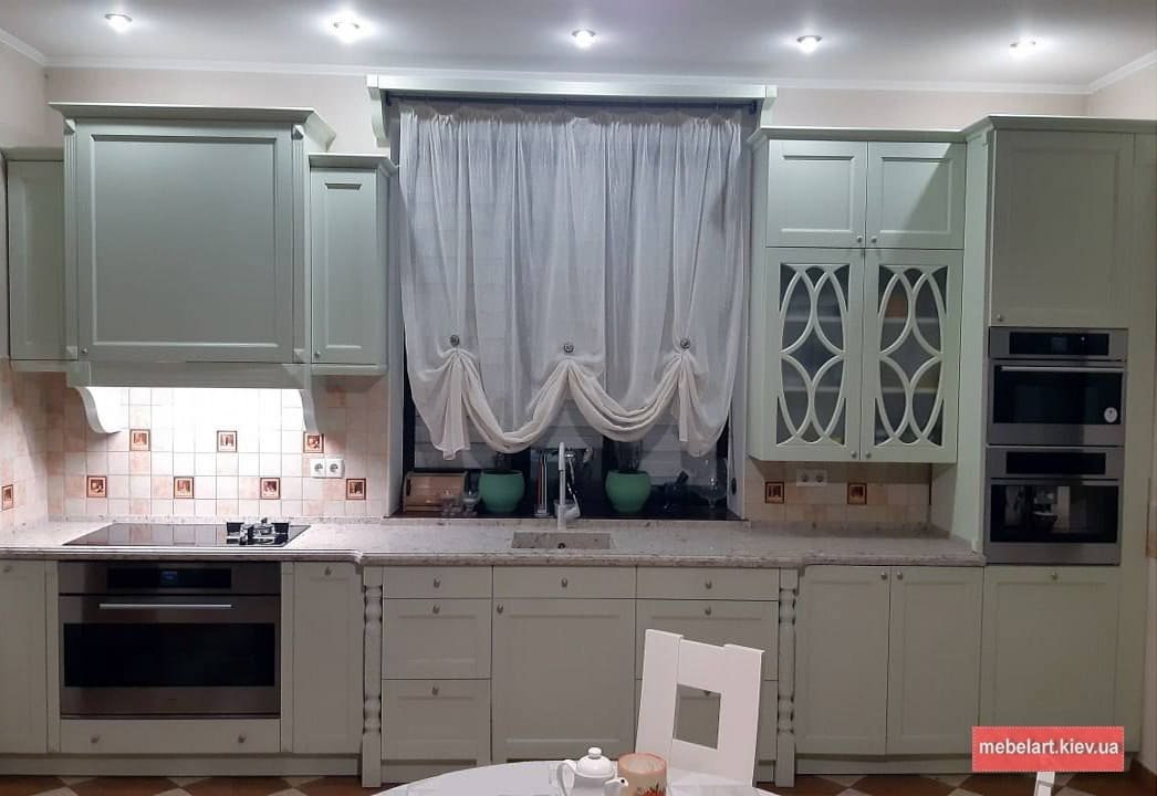 Замовити сірий кухонний гарнітур Сіра кухня на замовлення в інтер'єрі