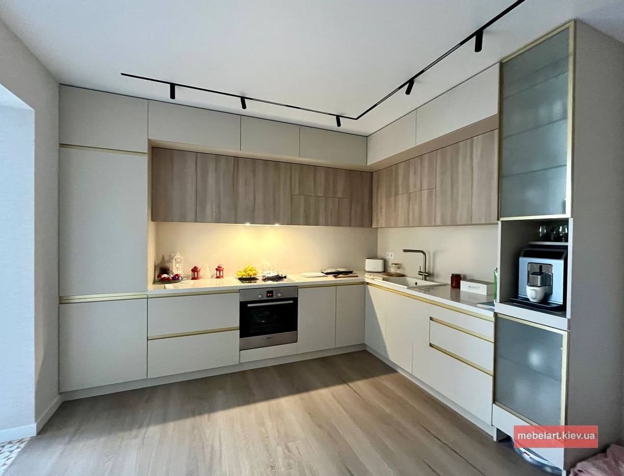 Сучасні технології у виготовленні кухонь Замовити кухню з профілем Gola