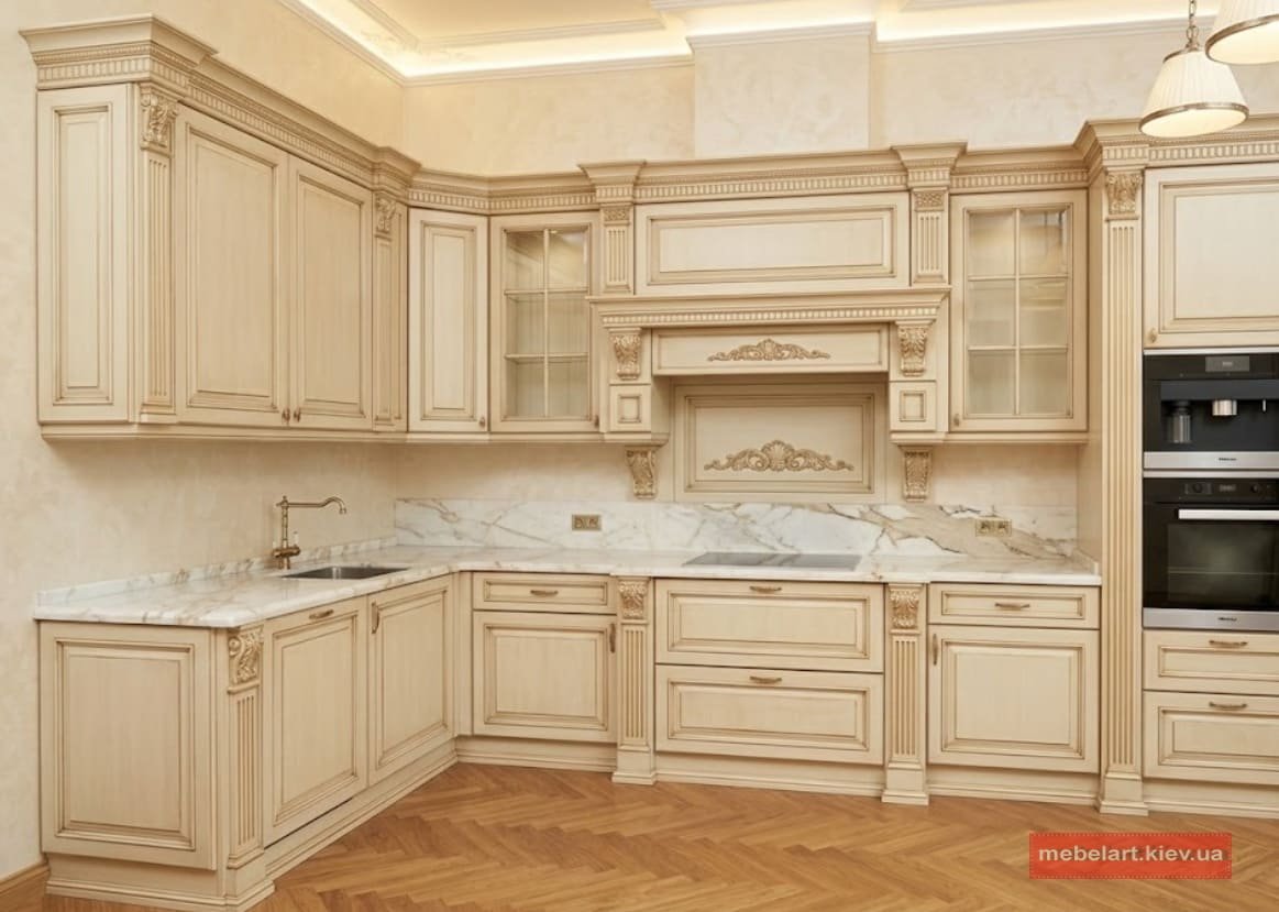 дизайн проєкт кухні білого кольору з масиву