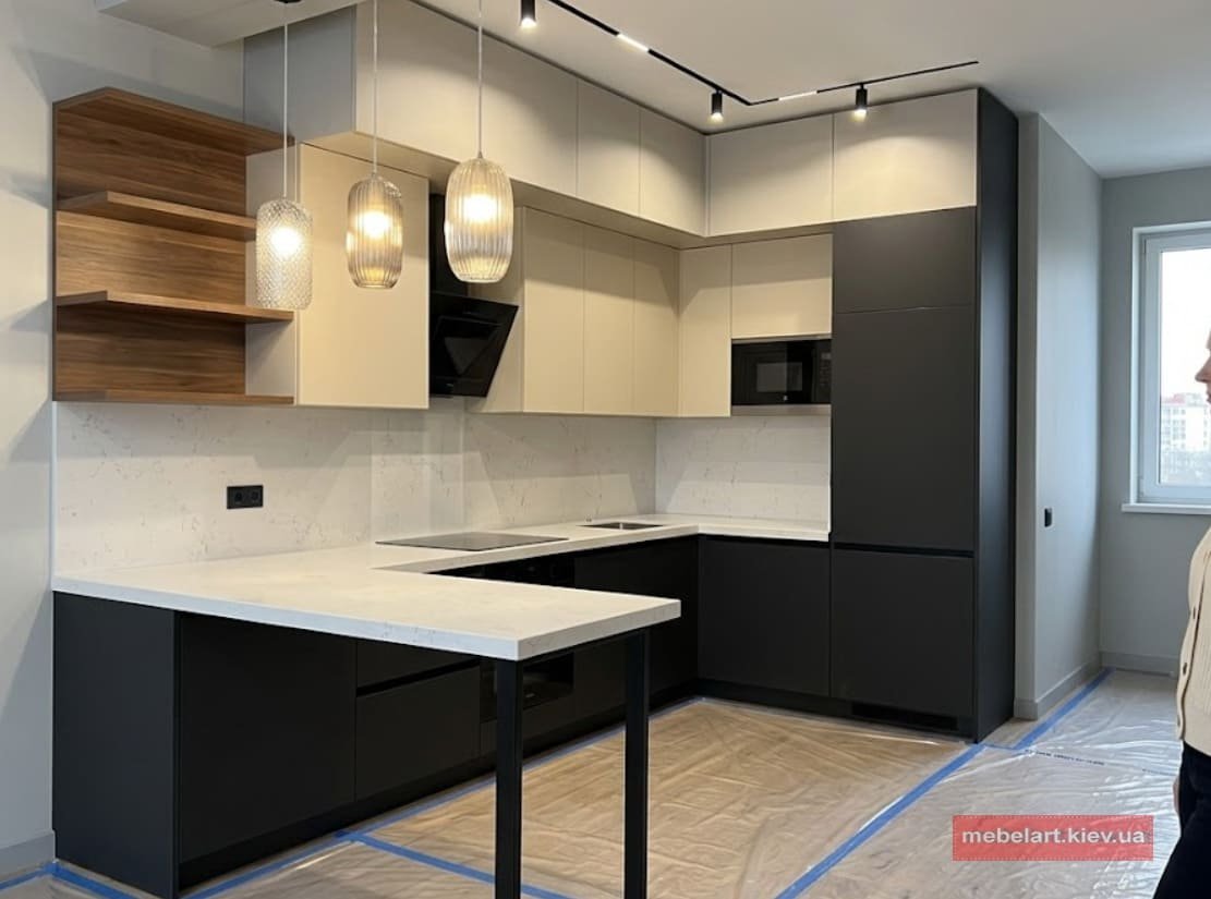 скандинавський стиль кухні зі світлими фасадами