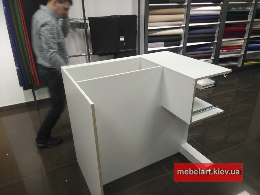 Раскройные столы под заказ в Киеве
