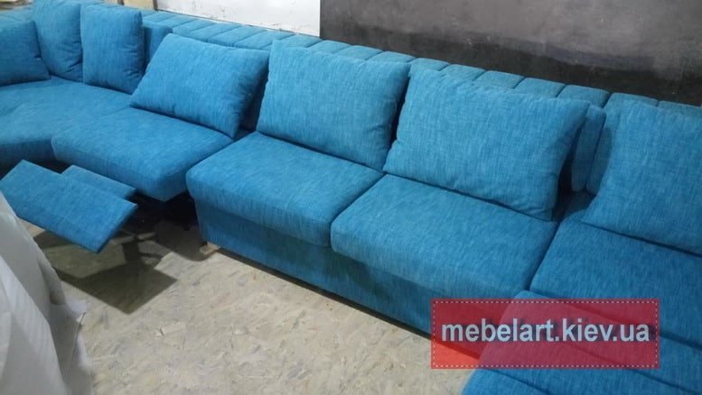 синий п образный диван